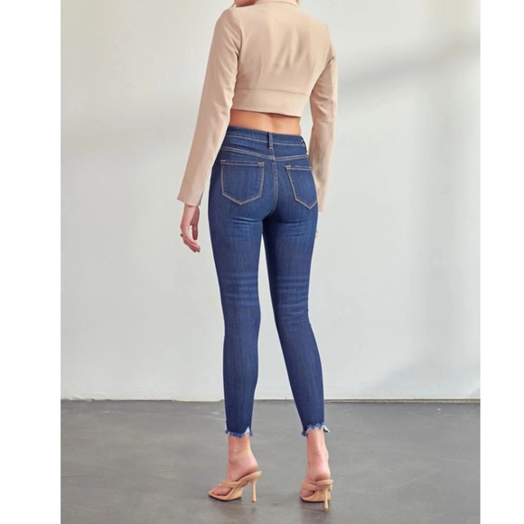 High Rise Button KanCan - Picture 2 of 4